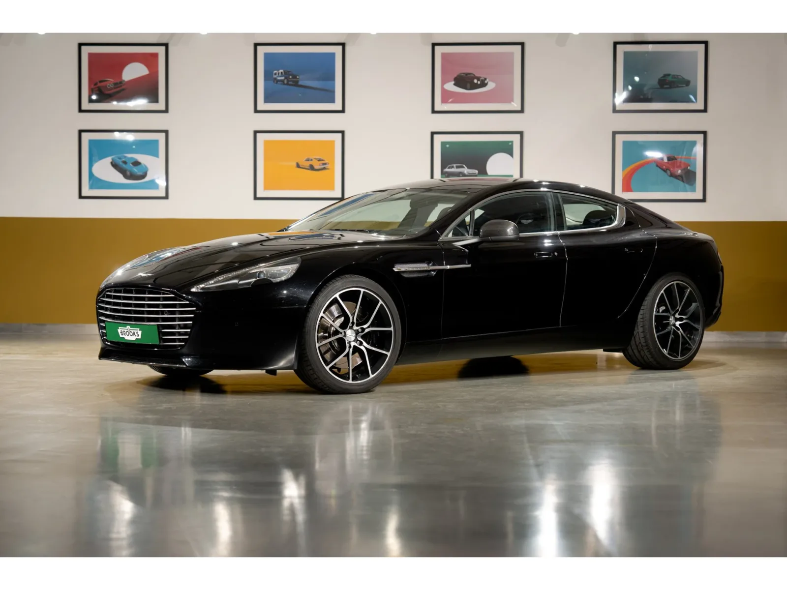 Aston Martin Rapide (2014) — foto 1