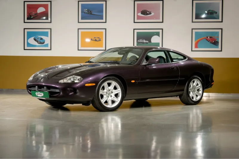 Jaguar XK8 (1999)