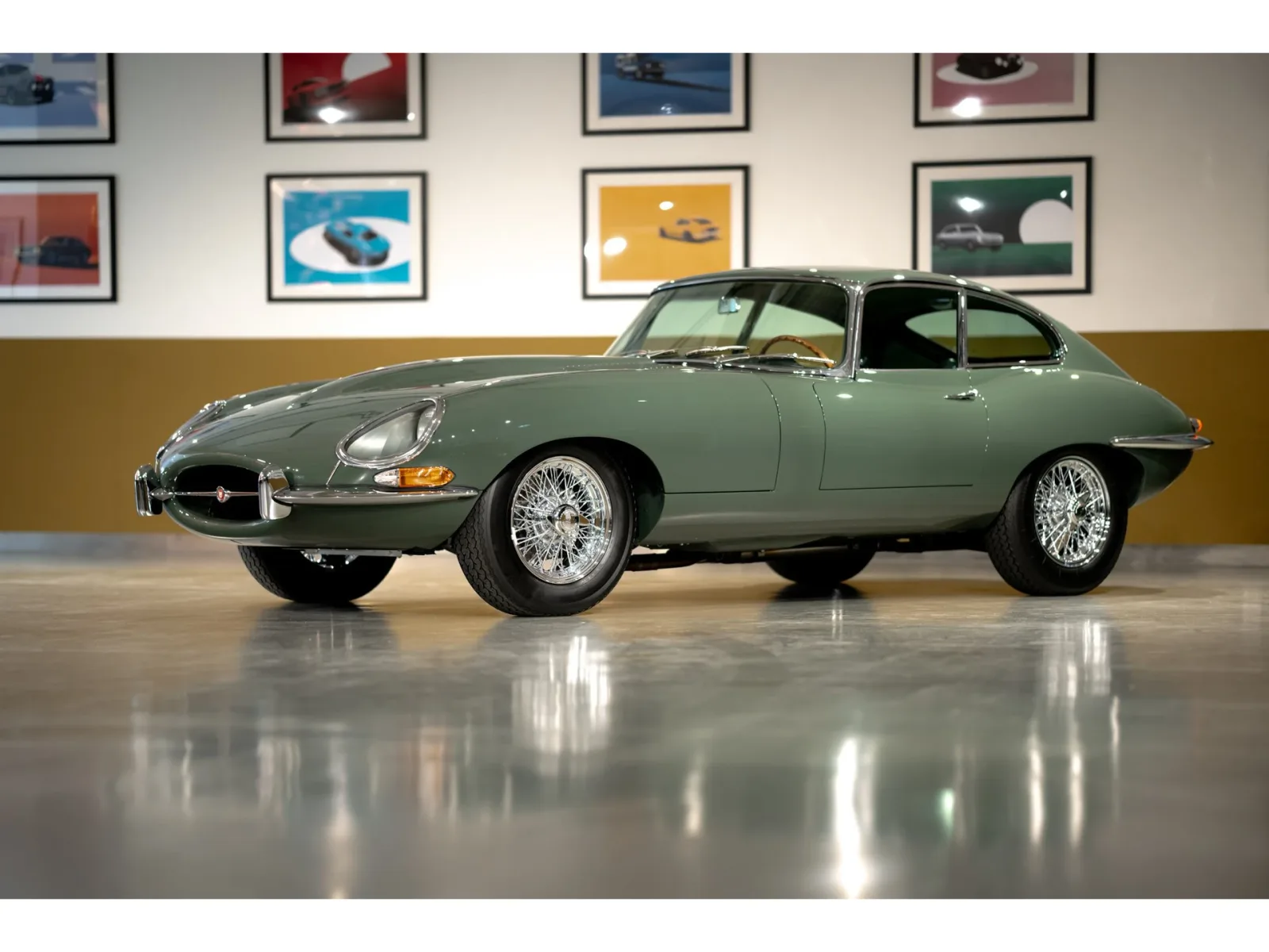 Jaguar E-Type (1966) — foto 1