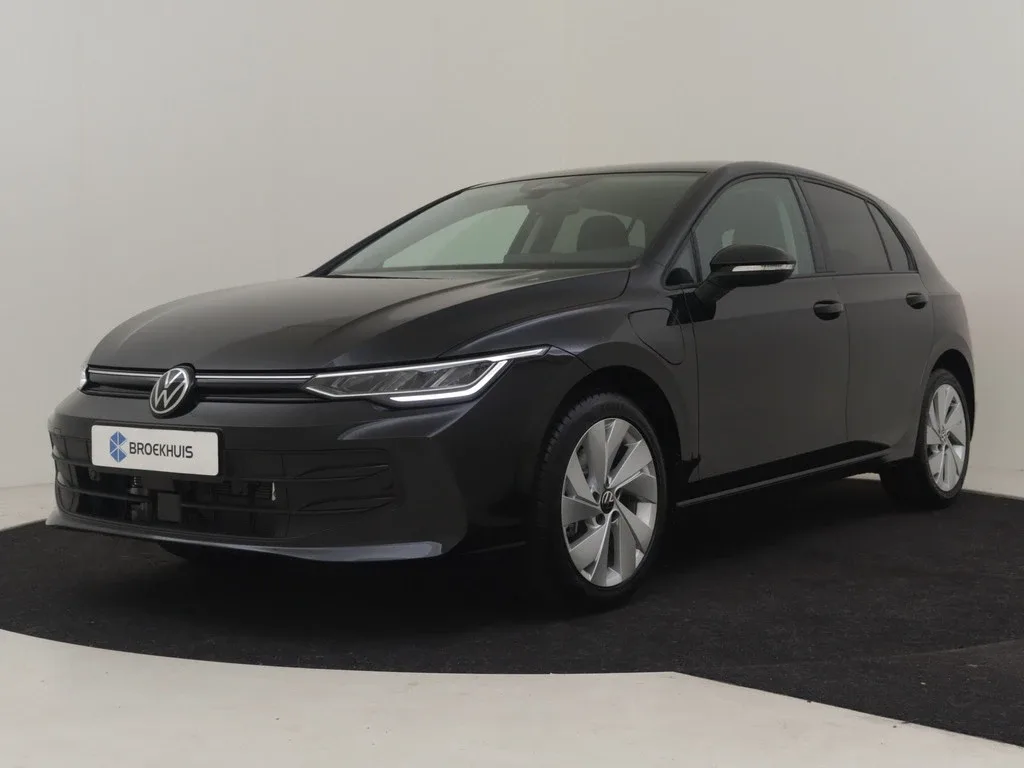 Volkswagen Golf (2026) — foto 1