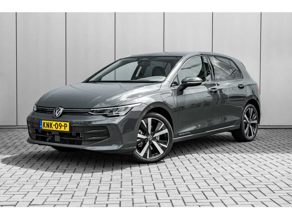 Volkswagen Golf (2026) — foto 1