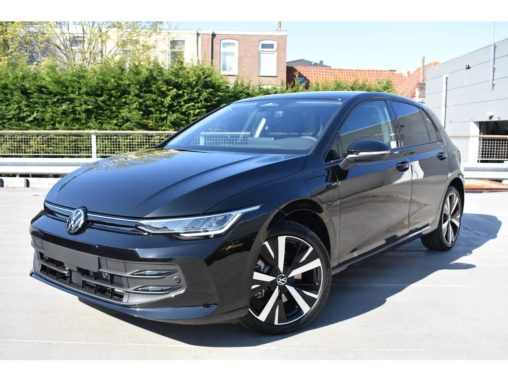 Volkswagen Golf (2026) — foto 1