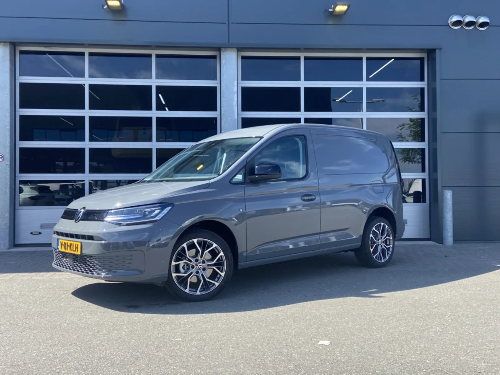 Volkswagen Caddy (2024) — foto 1