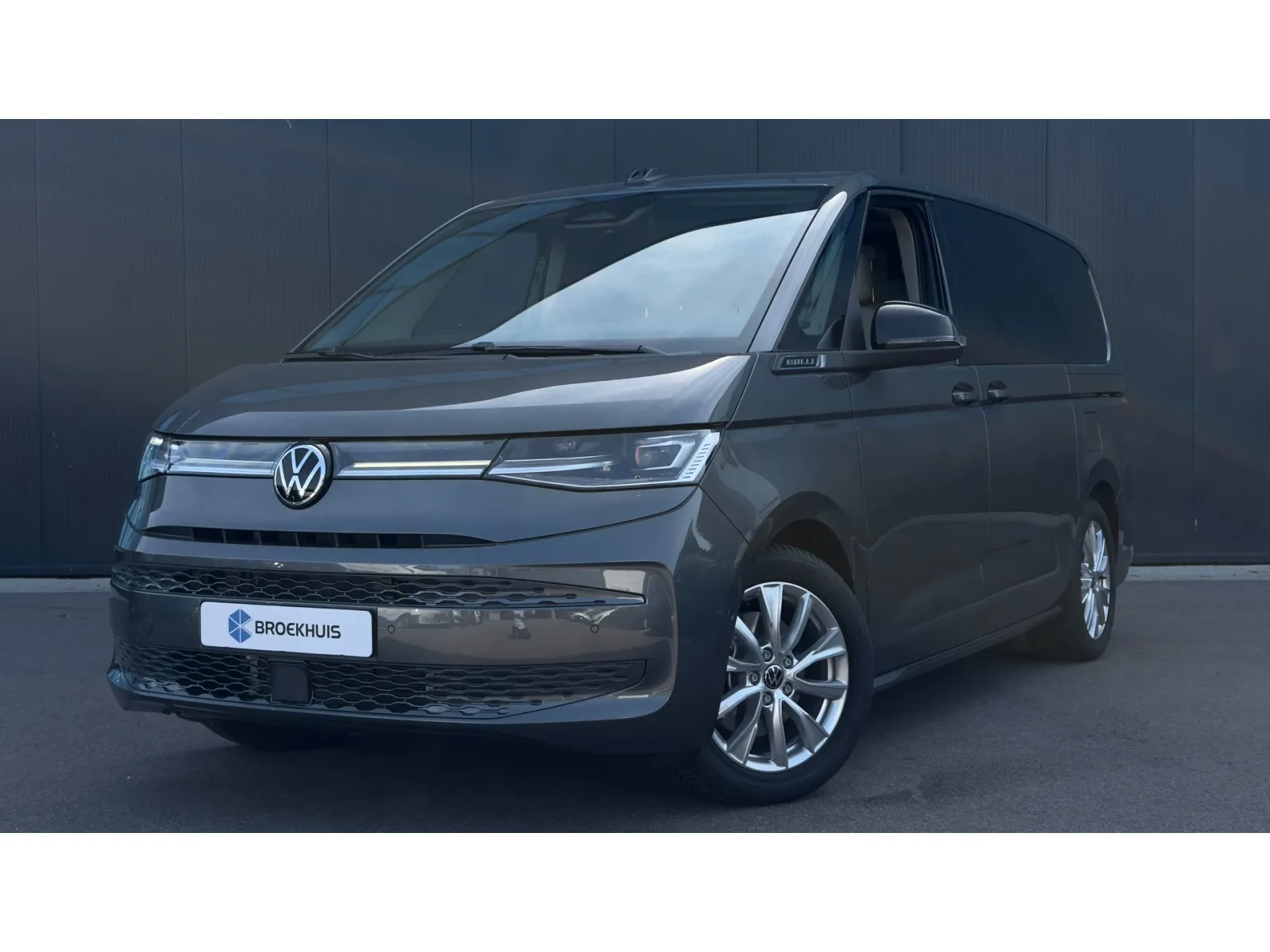Volkswagen Multivan (2026) — foto 1