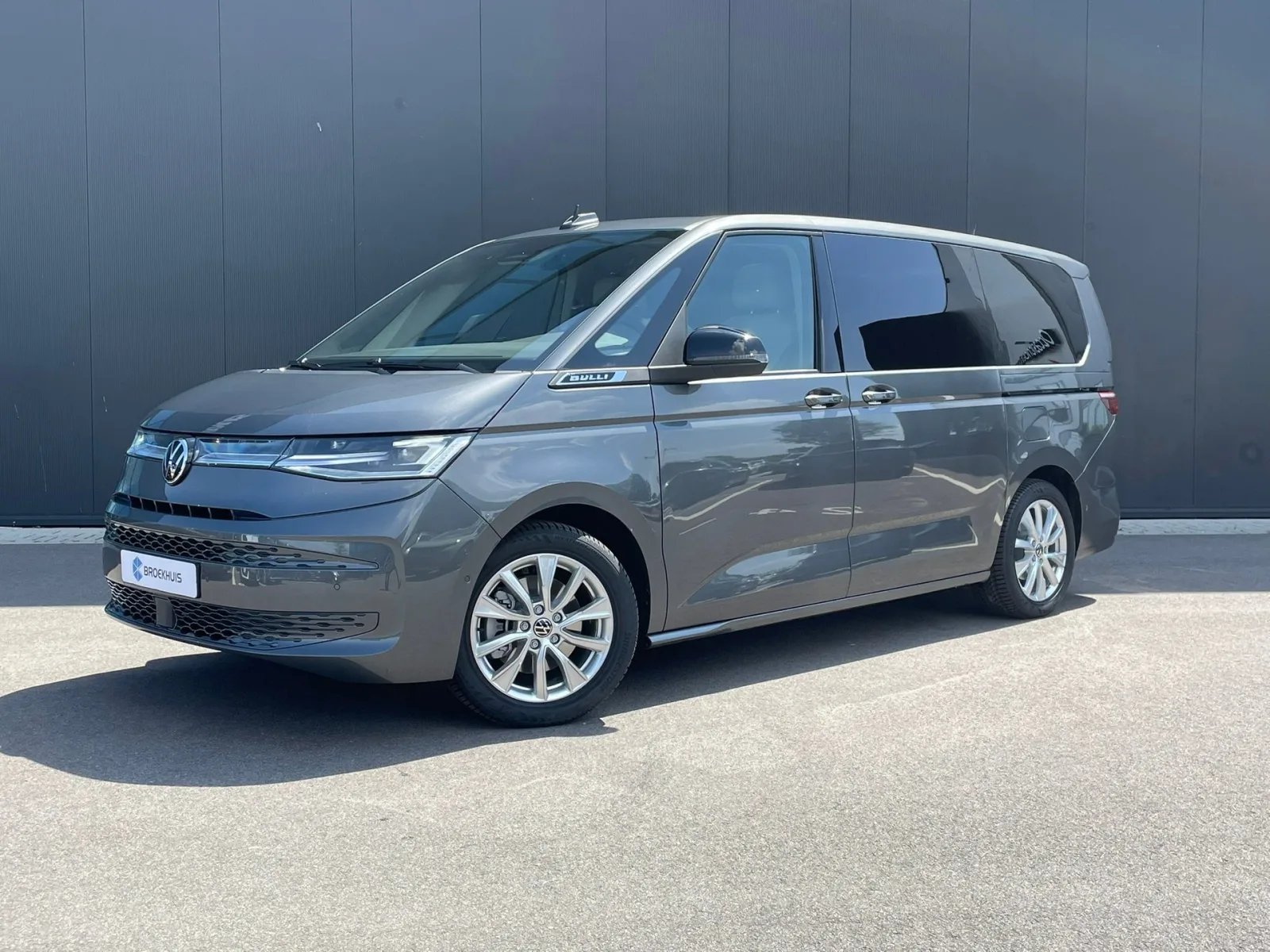Volkswagen Multivan (2026) — foto 1