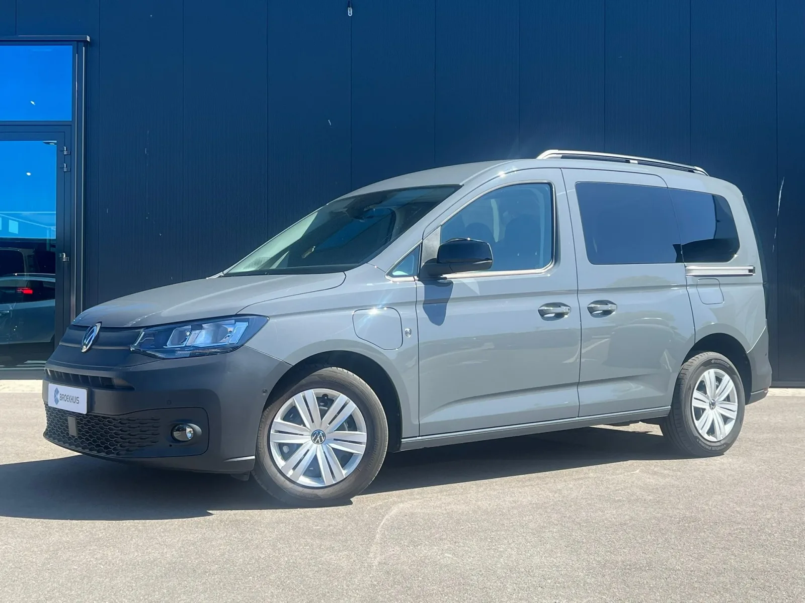 Volkswagen Caddy (2025) — foto 1
