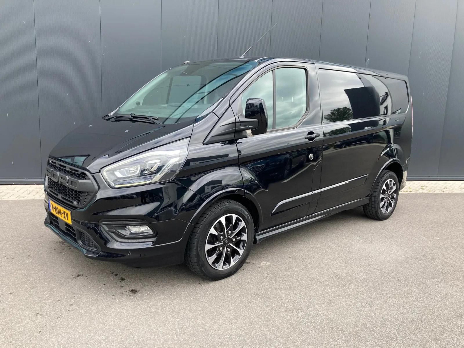 Ford Transit Custom (2019) — foto 1