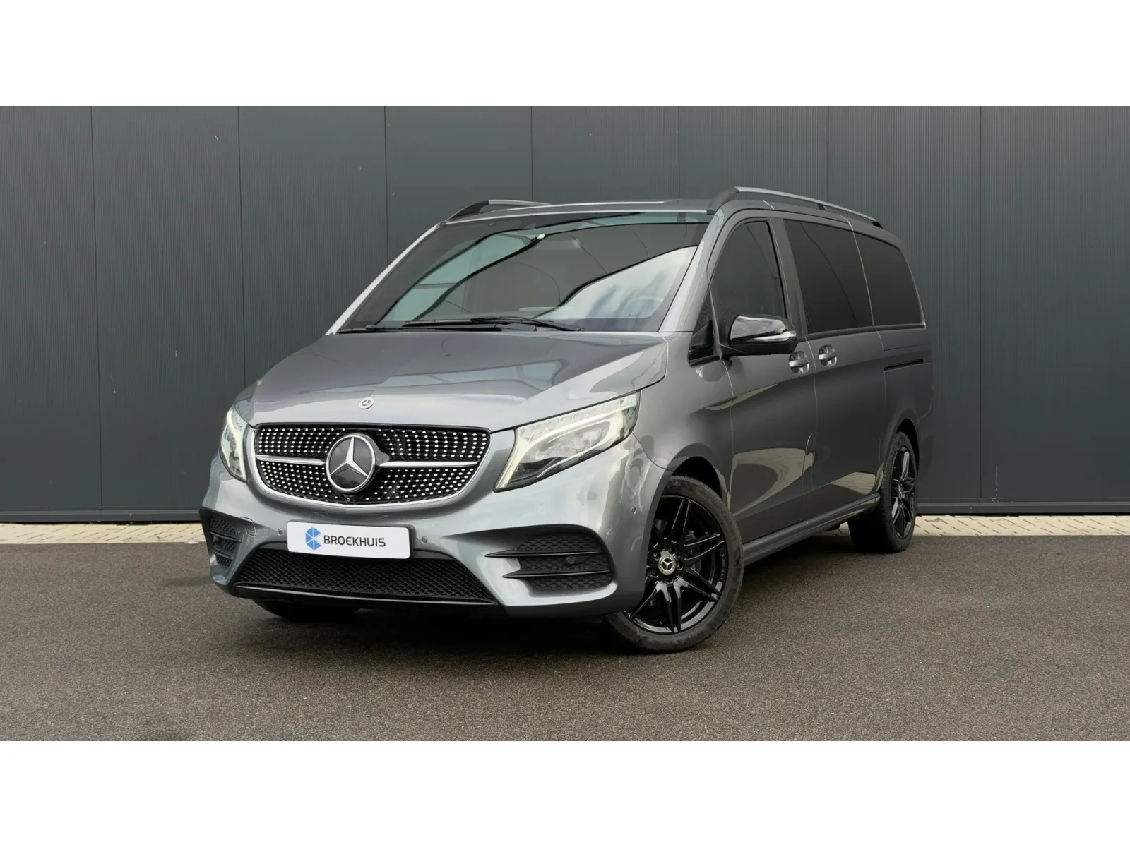 Mercedes-Benz V-Klasse (2022) — foto 1