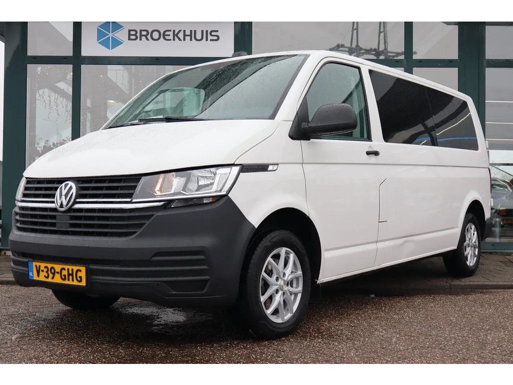Volkswagen Transporter (2023) — foto 1