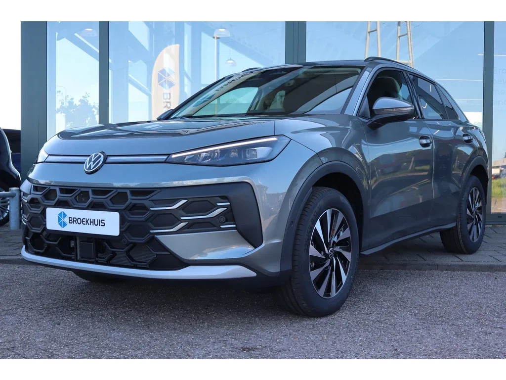 Volkswagen T-Roc (2026) — foto 1