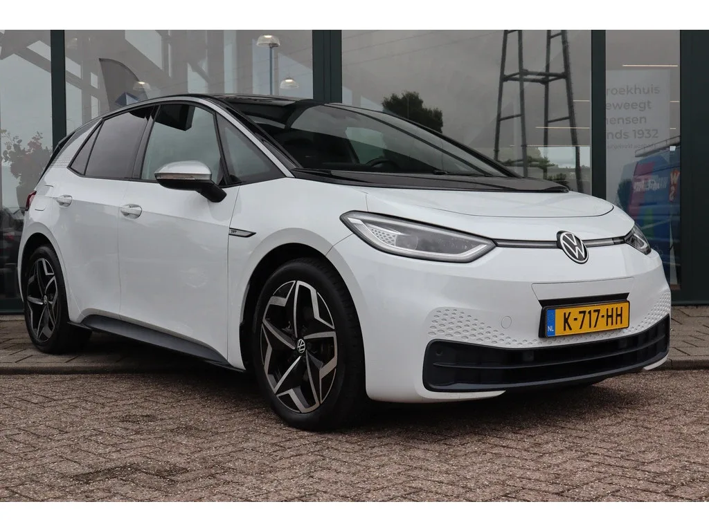 Volkswagen ID.3 (2020) — foto 1