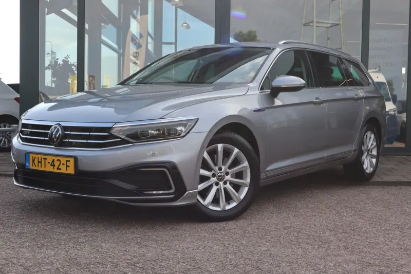 Volkswagen Passat (2022)