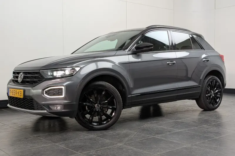 Volkswagen T-Roc (2022)