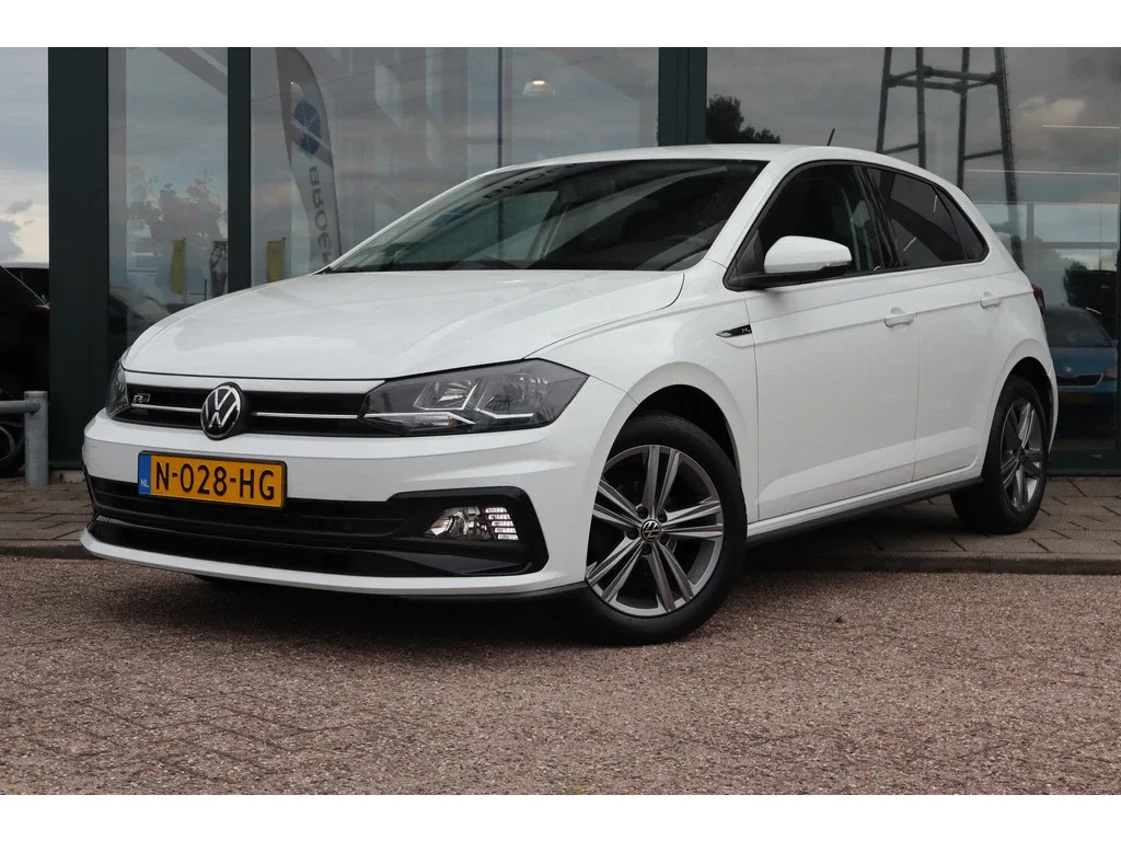 Volkswagen Polo (2021) — foto 1