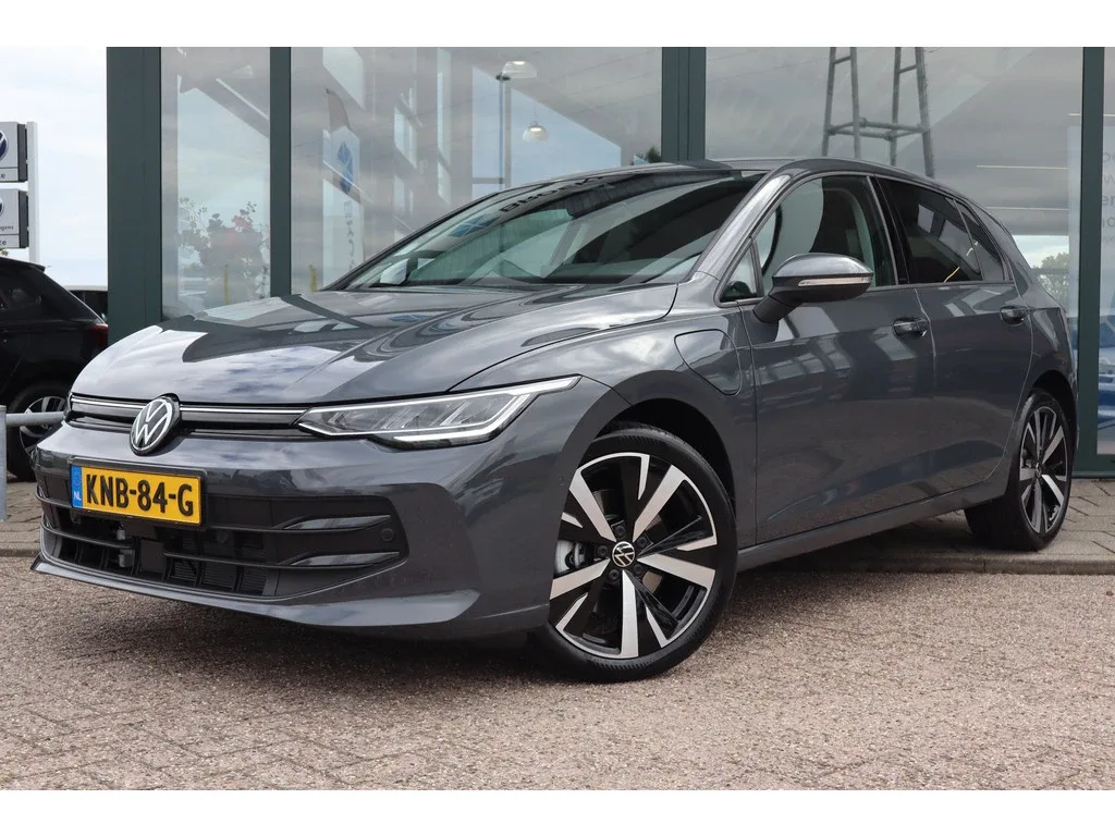 Volkswagen Golf (2026) — foto 1