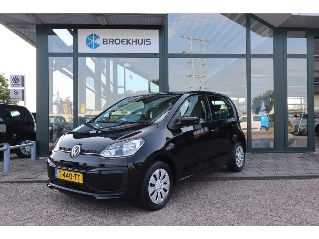 Volkswagen Up! (2023) — foto 1