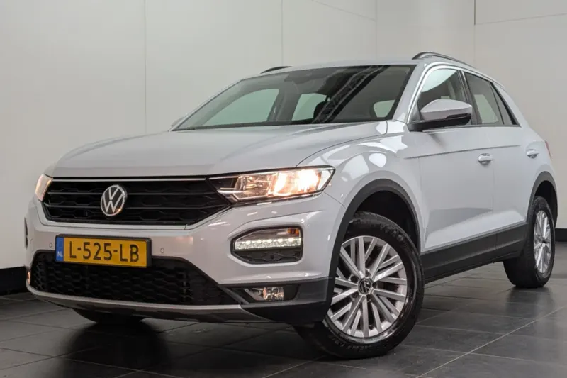Volkswagen T-Roc (2021)