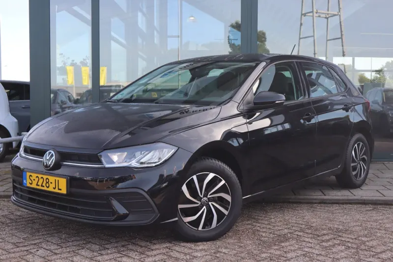 Volkswagen Polo (2023)