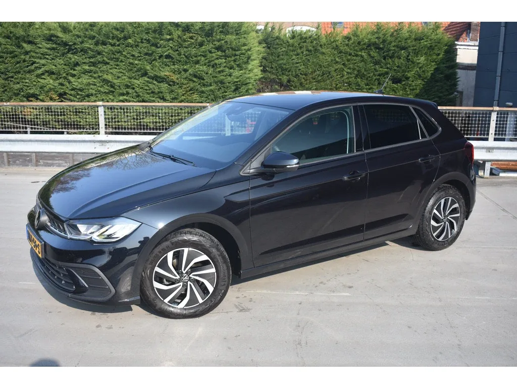 Volkswagen Polo (2025) — foto 1