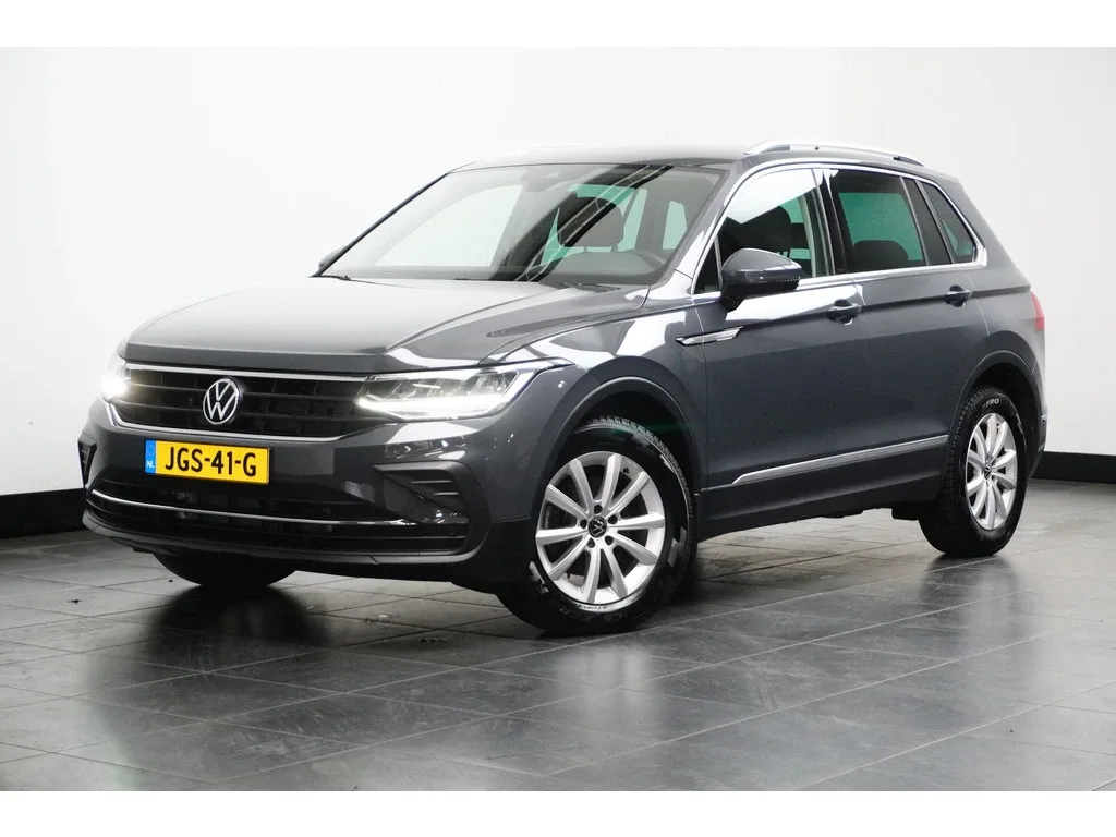 Volkswagen Tiguan (2023) — foto 1