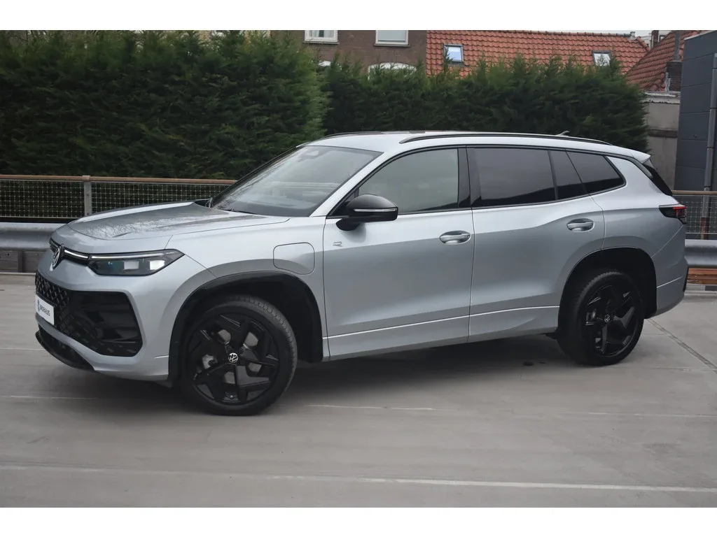 Volkswagen Tayron (2025) — foto 1