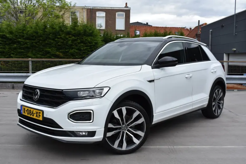 Volkswagen T-Roc (2021)