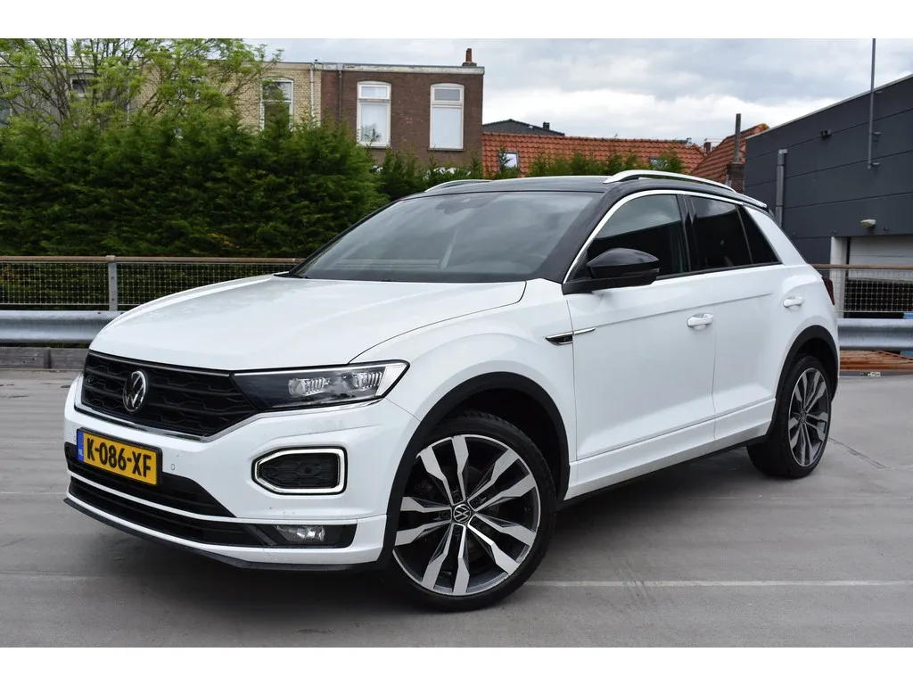 Volkswagen T-Roc (2021) — foto 1