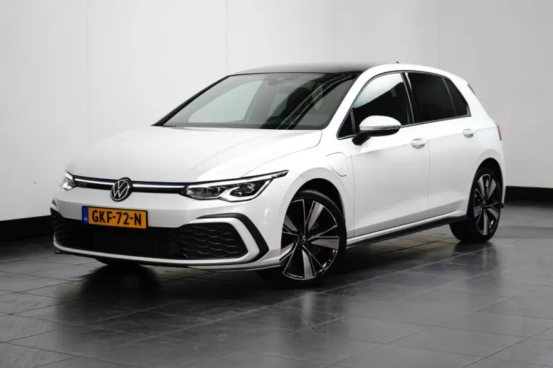 Volkswagen Golf (2020)