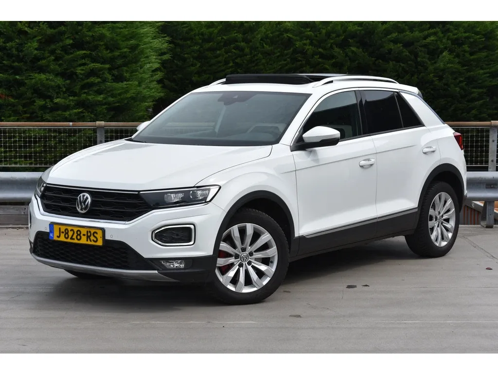 Volkswagen T-Roc (2019) — foto 1