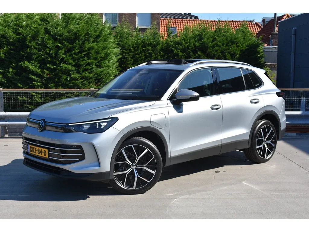 Volkswagen Tiguan (2025) — foto 1