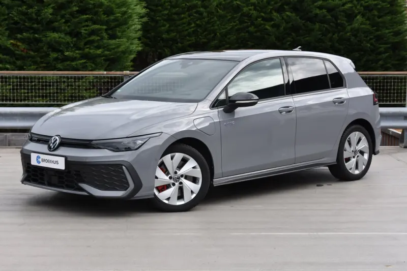 Volkswagen Golf (2025)