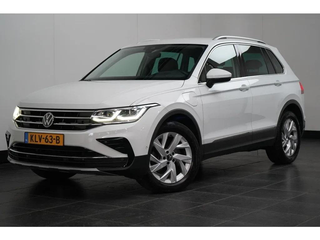 Volkswagen Tiguan (2023) — foto 1