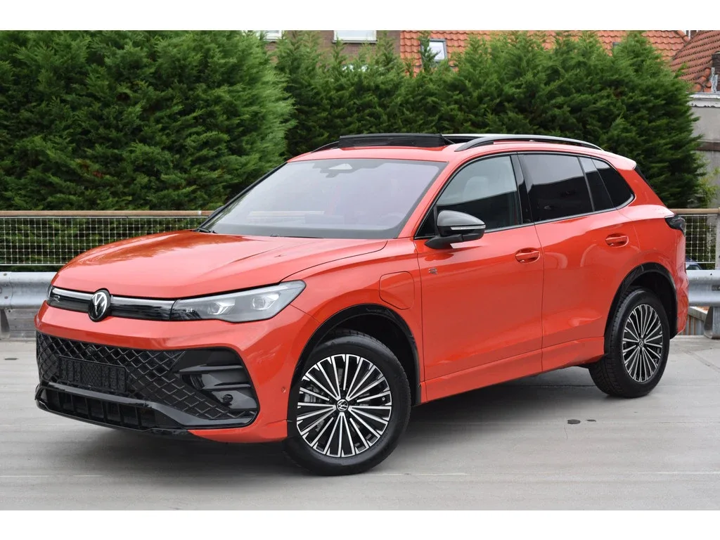 Volkswagen Tiguan (2025) — foto 1