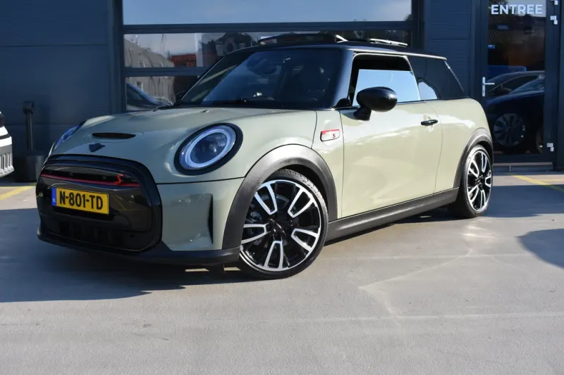 MINI Electric (2021)