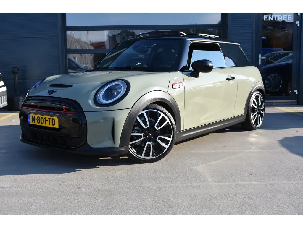 MINI Electric (2021) — foto 1