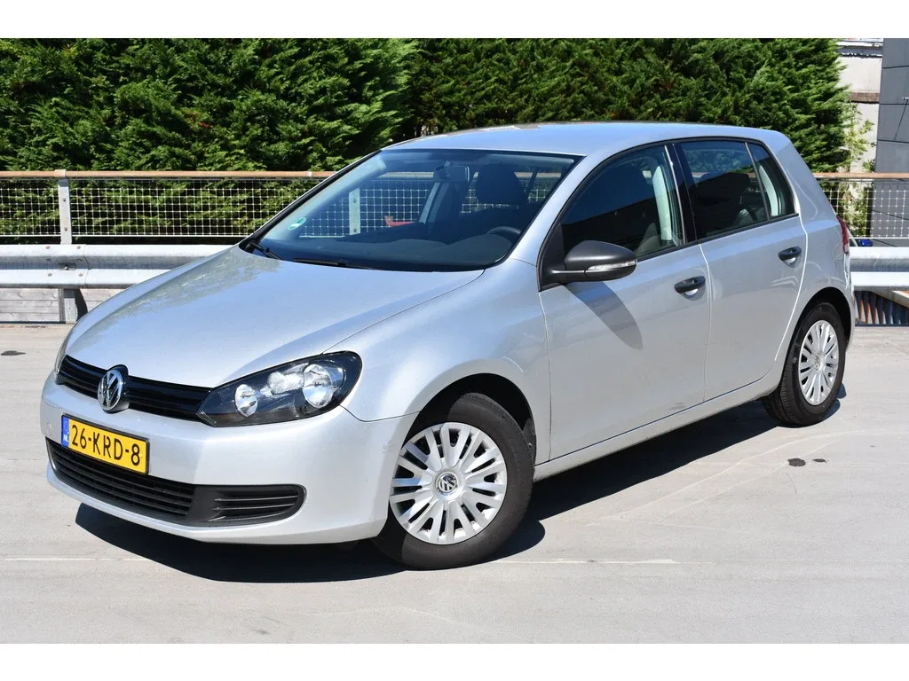 Volkswagen Golf (2010) — foto 1