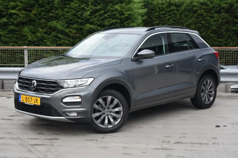 Volkswagen T-Roc (2021)