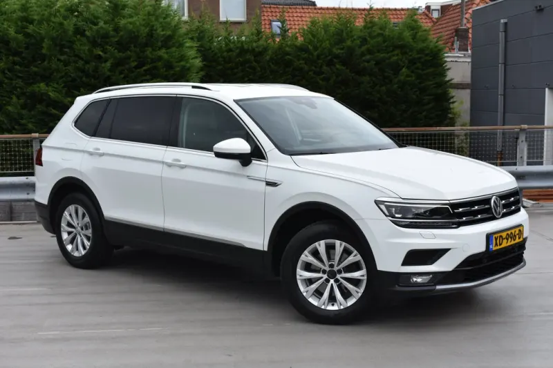 Volkswagen Tiguan (2018)