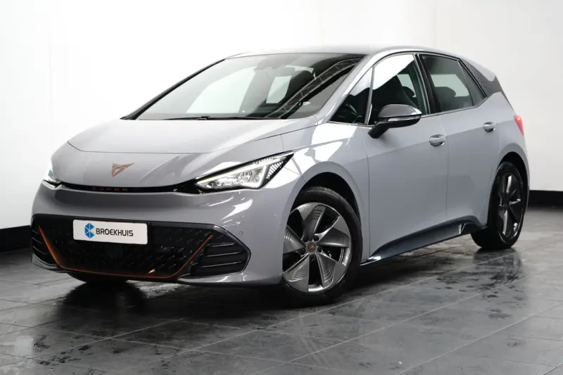 CUPRA Born (2022)