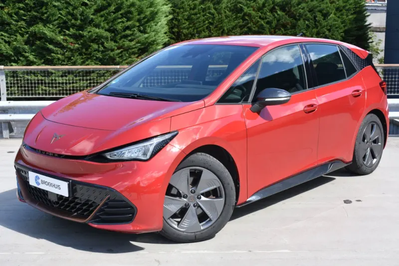 CUPRA Born (2022)