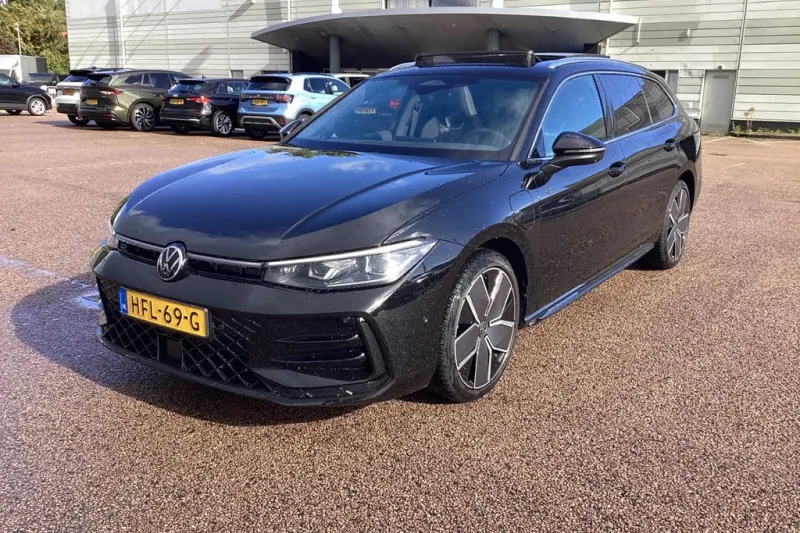 Volkswagen Passat (2025)