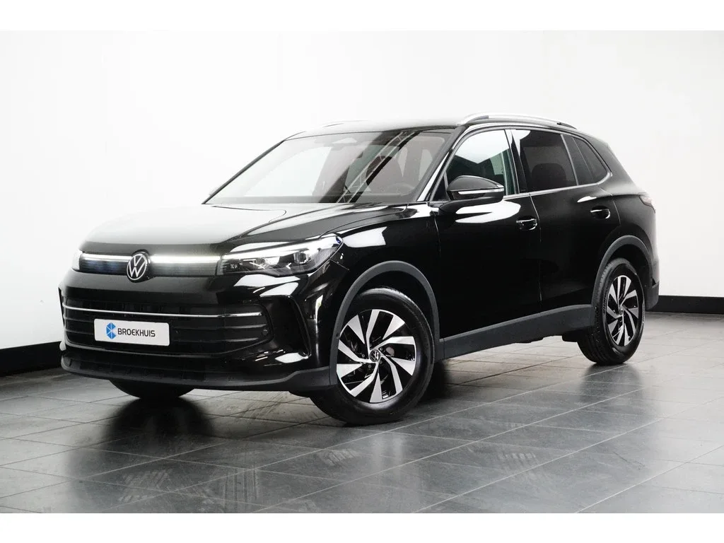 Volkswagen Tiguan (2025) — foto 1