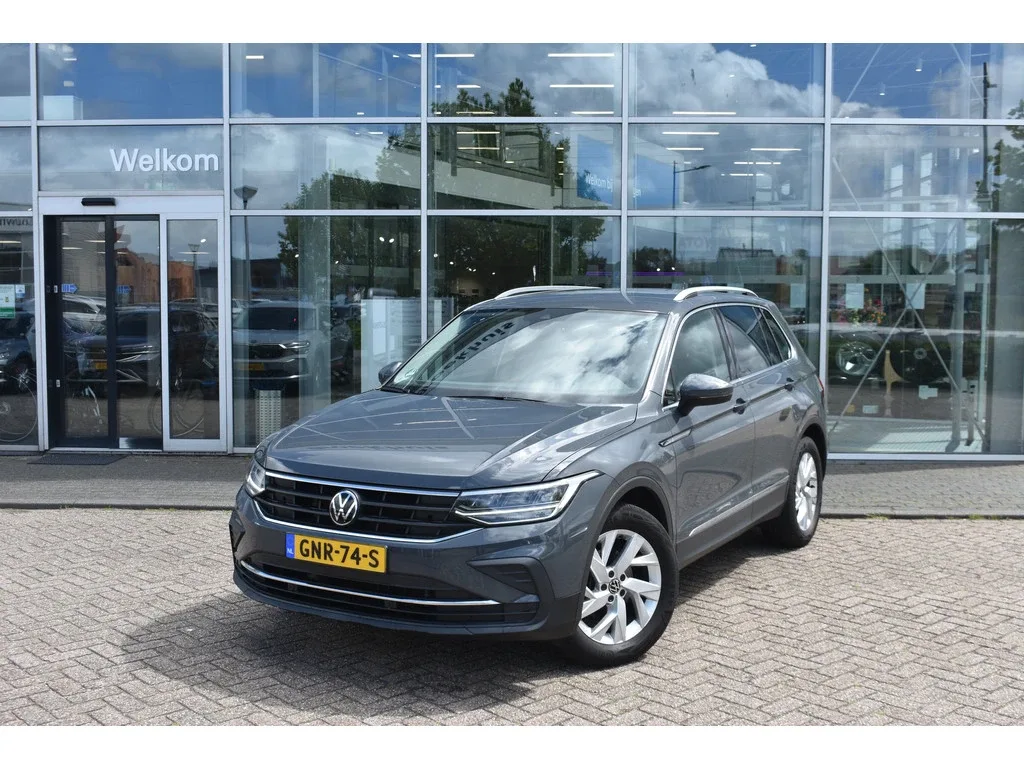 Volkswagen Tiguan (2023) — foto 1