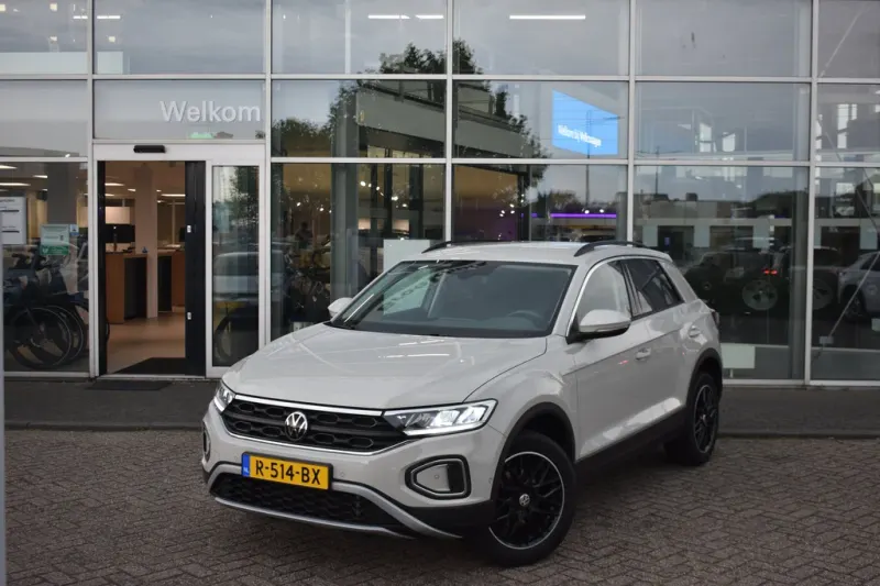 Volkswagen T-Roc (2022)