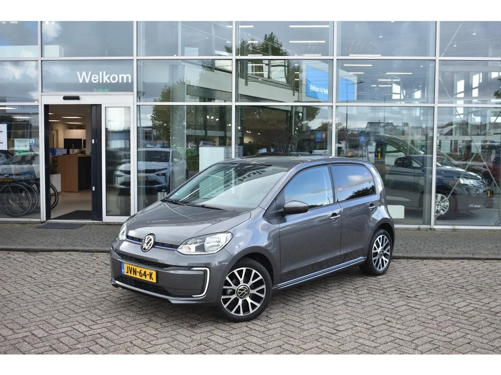 Volkswagen E-Up! (2022) — foto 1