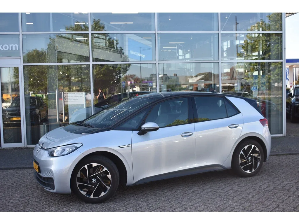 Volkswagen ID.3 (2022) — foto 1