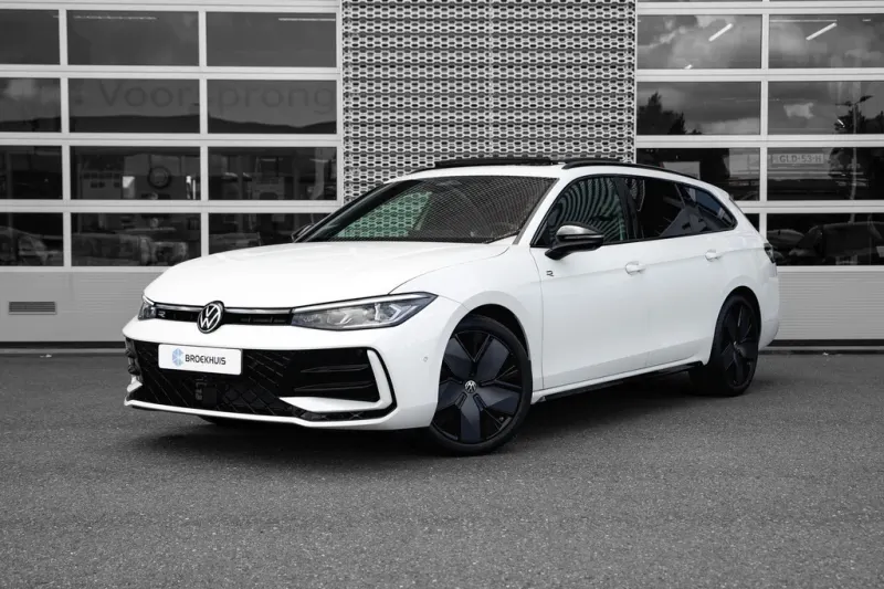 Volkswagen Passat (2025)