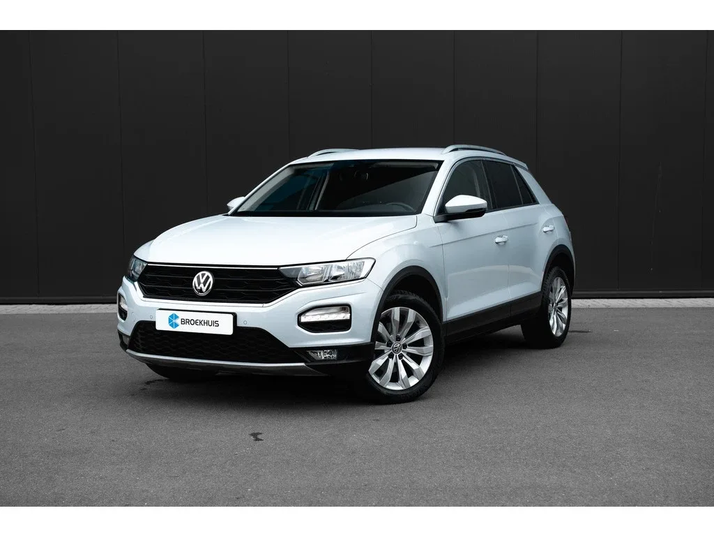 Volkswagen T-Roc (2019) — foto 1