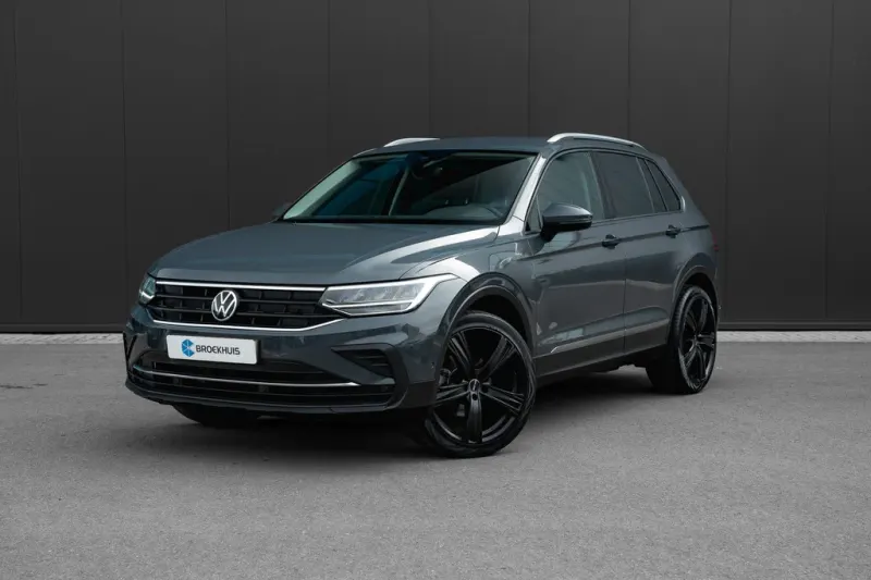 Volkswagen Tiguan (2021)