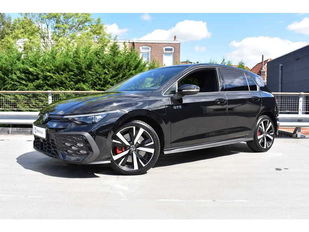 Volkswagen Golf (2026) — foto 1